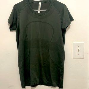 Lululemon Swiftly Tech Short Sleeve Tee